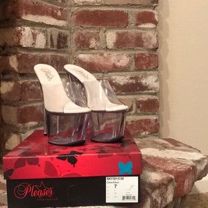 Pleasers Platform high heels